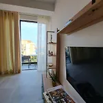 Apartment Mamani *