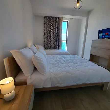 Mamani Lägenhet Sarandë